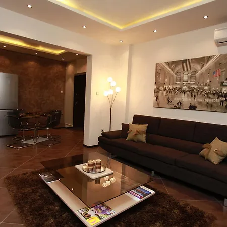 Brown Cottage Apartment Sofia Room photo